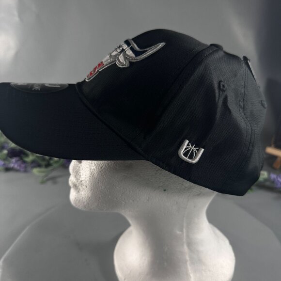 Ultra Game Chicago Bulls Cap NBA Basketball Snapback Hat 6 Panel Athletic - Picture 13 of 16